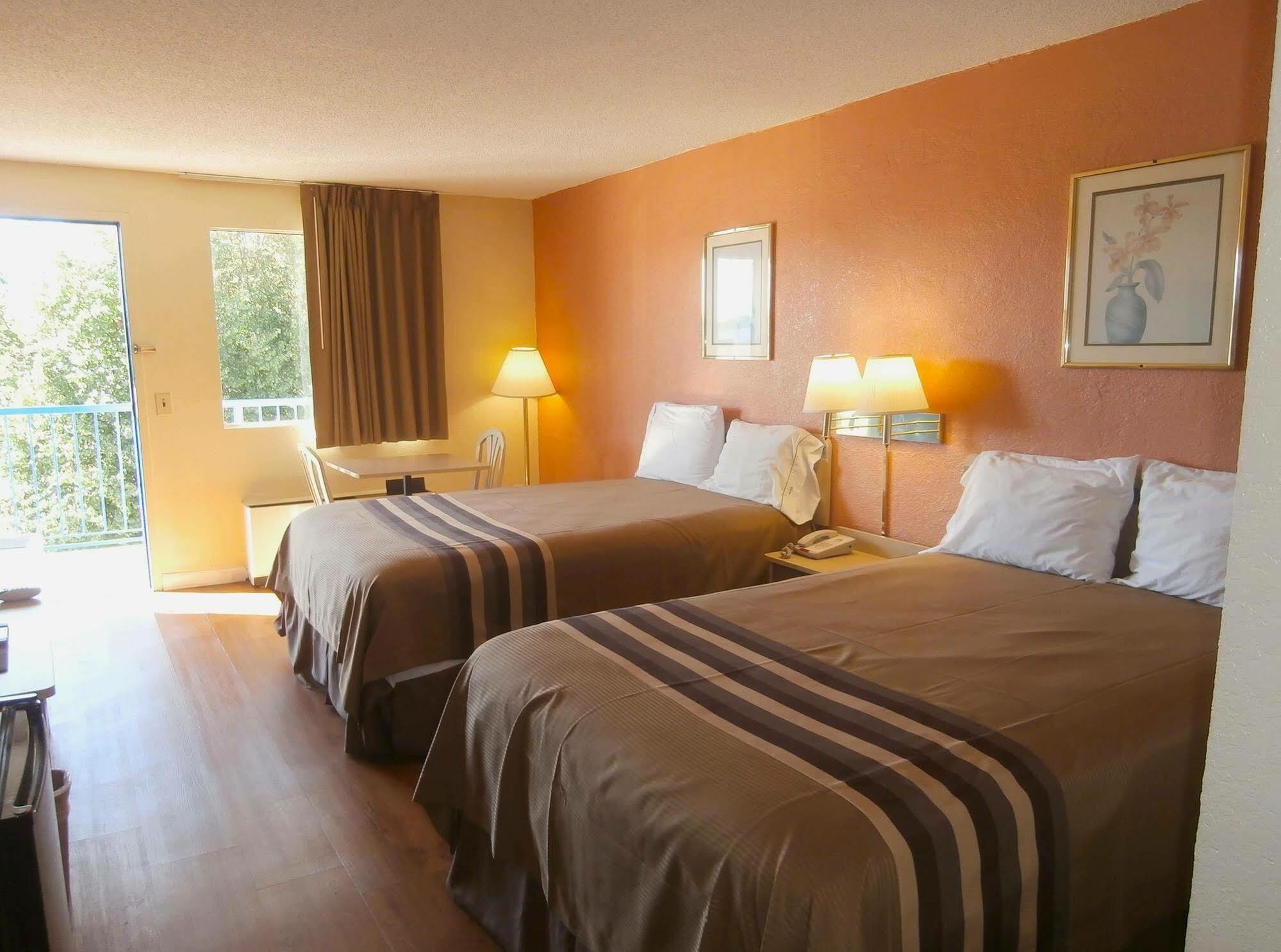 Americas Best Value Inn Tucker Eksteriør billede